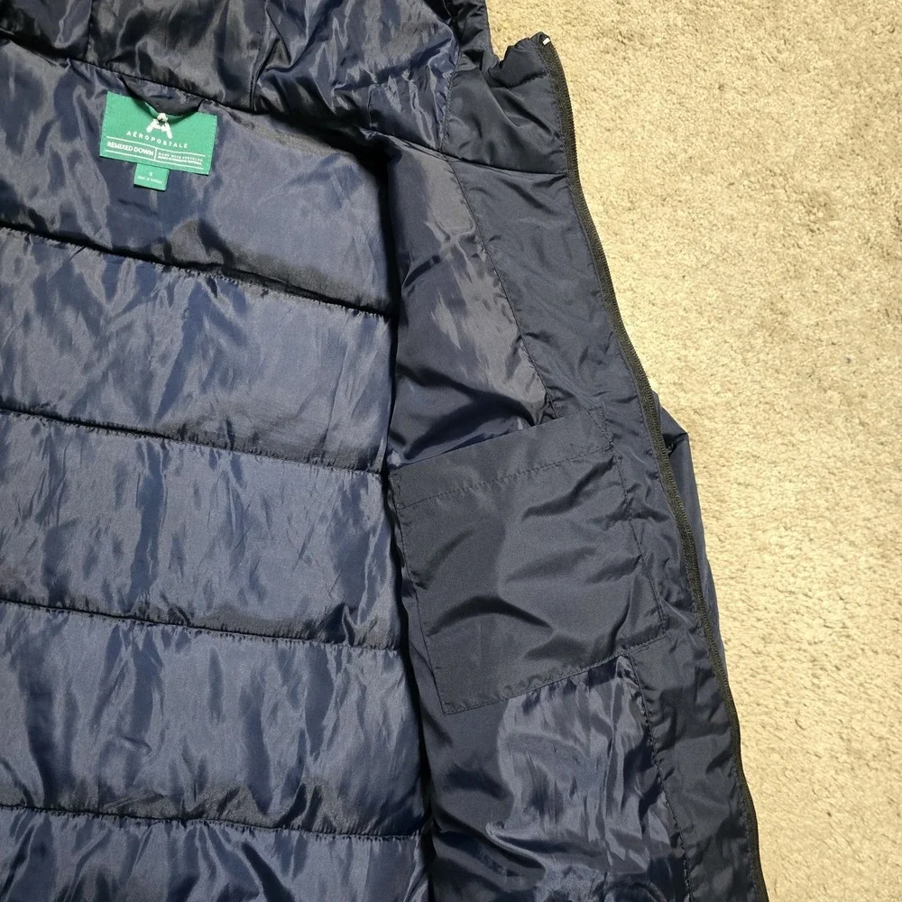 Aeropostale Mens Small Puffer Jacket Navy Blue Coat Recycled Down EUC‎